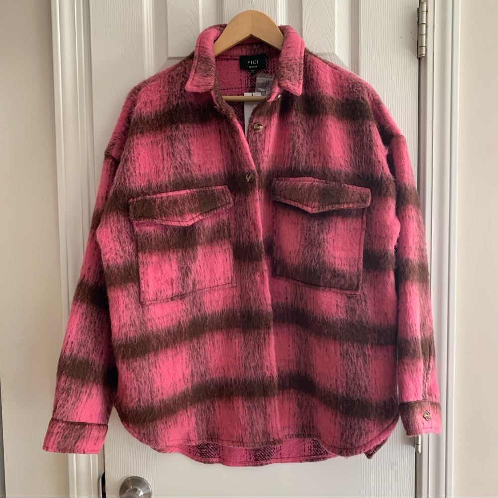 NWT VICI London Plaid Shacket - Picture 4 of 8